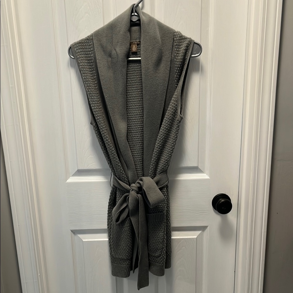 Gray Women's Knit Sweater Vest